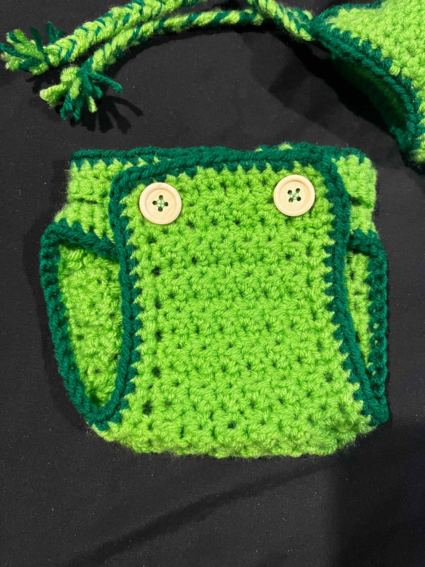 Green Dino Newborn baby hat and Diaper cover set